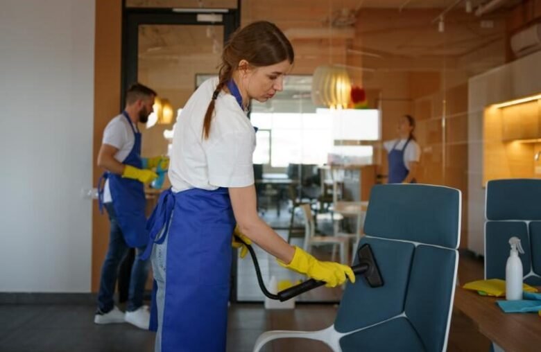 professional-cleaning-service-people-working-together-office (3) (1)