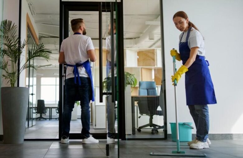 professional-cleaning-service-people-working-together-office (4) (1)